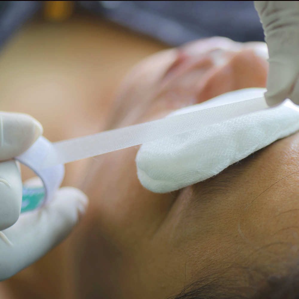 eye emergency treated at Advanced Eyecare & Surgery